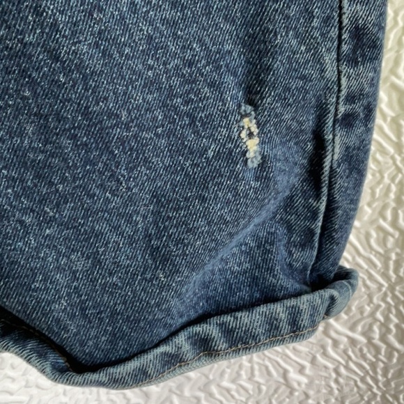 Wrangler Blue Relaxed Fit Jeans Classic Denim - Picture 4 of 9